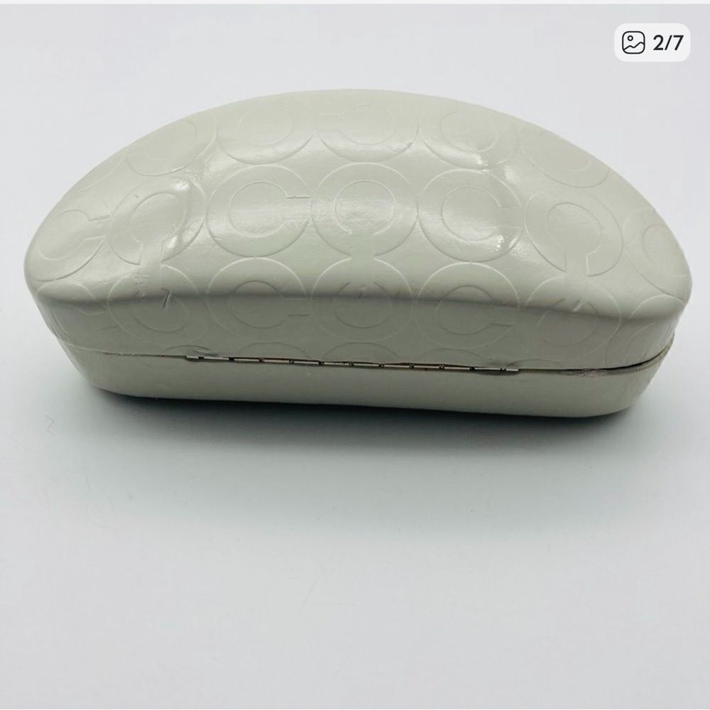 Coach Clamshell Logo Sunglasses White Case - Picture 2 of 7